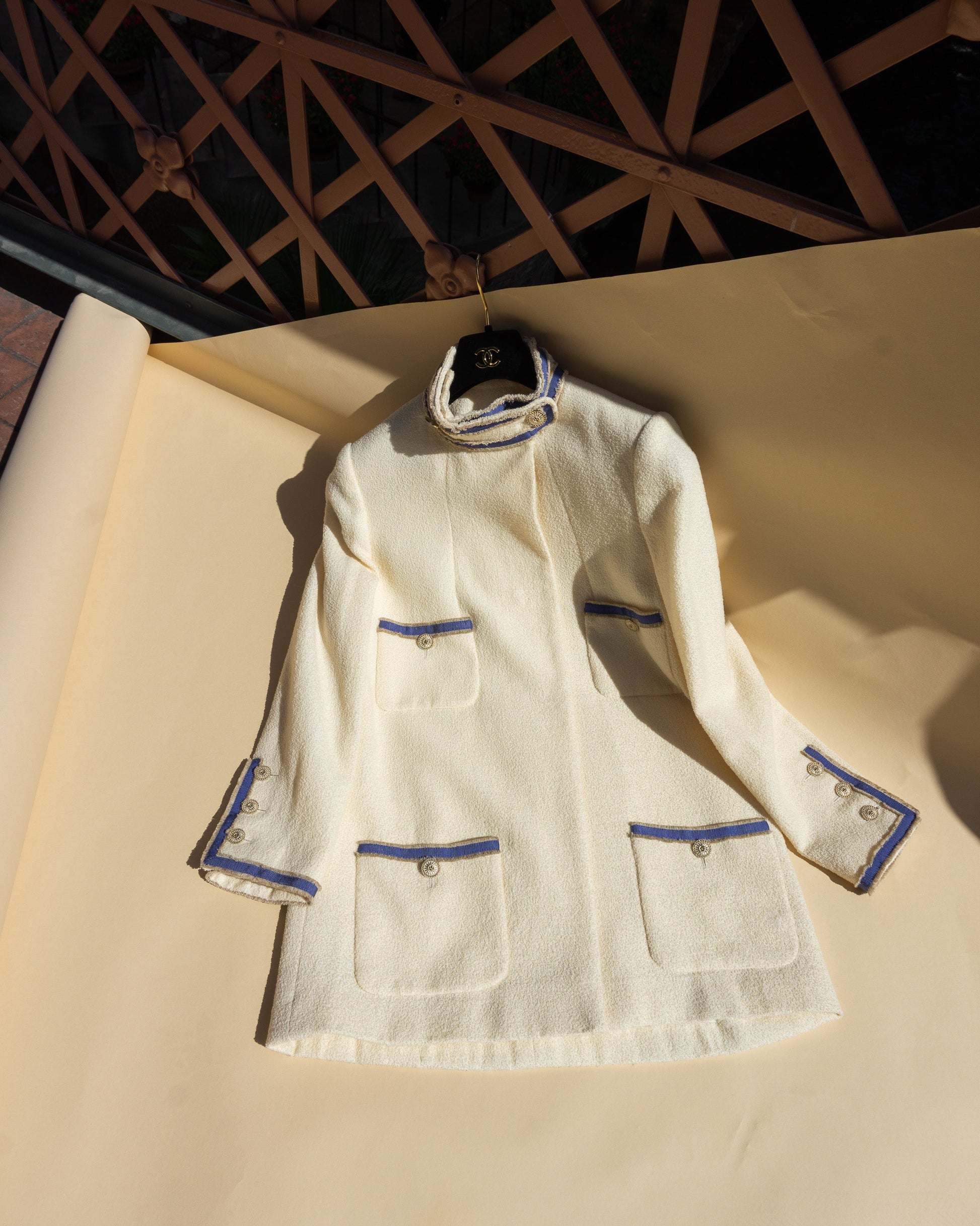 FR38-40 Rare Chanel Resort 2014 Four-Pocketed Standing Collar Fringed Grosgrain Trim Detail Light Jacket - Vintage Chanel Jacket -   - Rarchive.