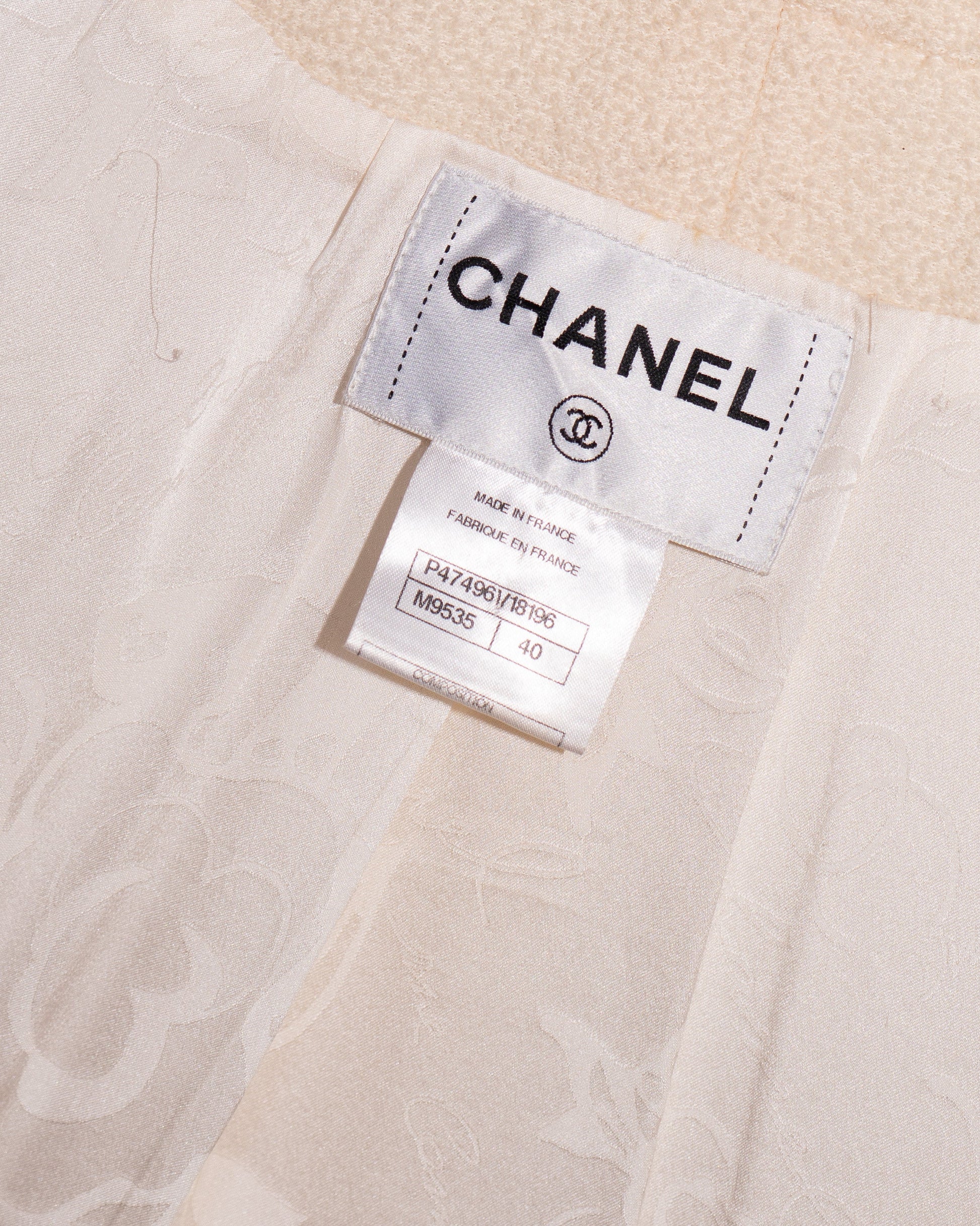 FR38-40 Rare Chanel Resort 2014 Four-Pocketed Standing Collar Fringed Grosgrain Trim Detail Light Jacket - Vintage Chanel Jacket -   - Rarchive.