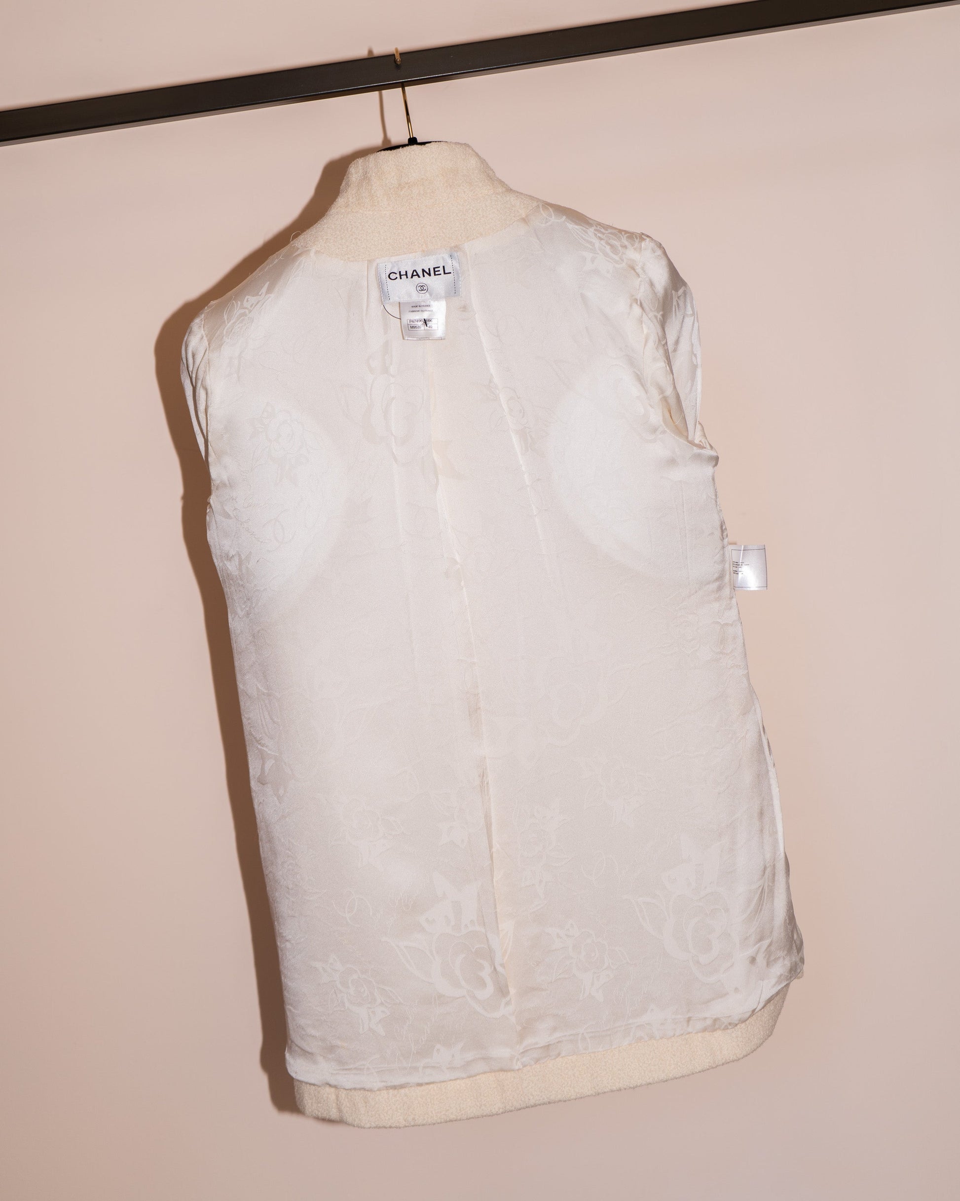 FR38-40 Rare Chanel Resort 2014 Four-Pocketed Standing Collar Fringed Grosgrain Trim Detail Light Jacket - Vintage Chanel Jacket -   - Rarchive.