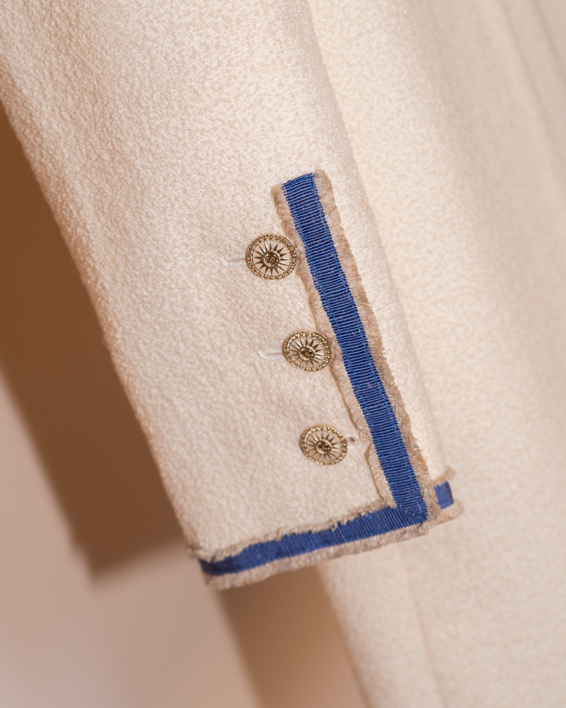 FR38-40 Rare Chanel Resort 2014 Four-Pocketed Standing Collar Fringed Grosgrain Trim Detail Light Jacket - Vintage Chanel Jacket -   - Rarchive.