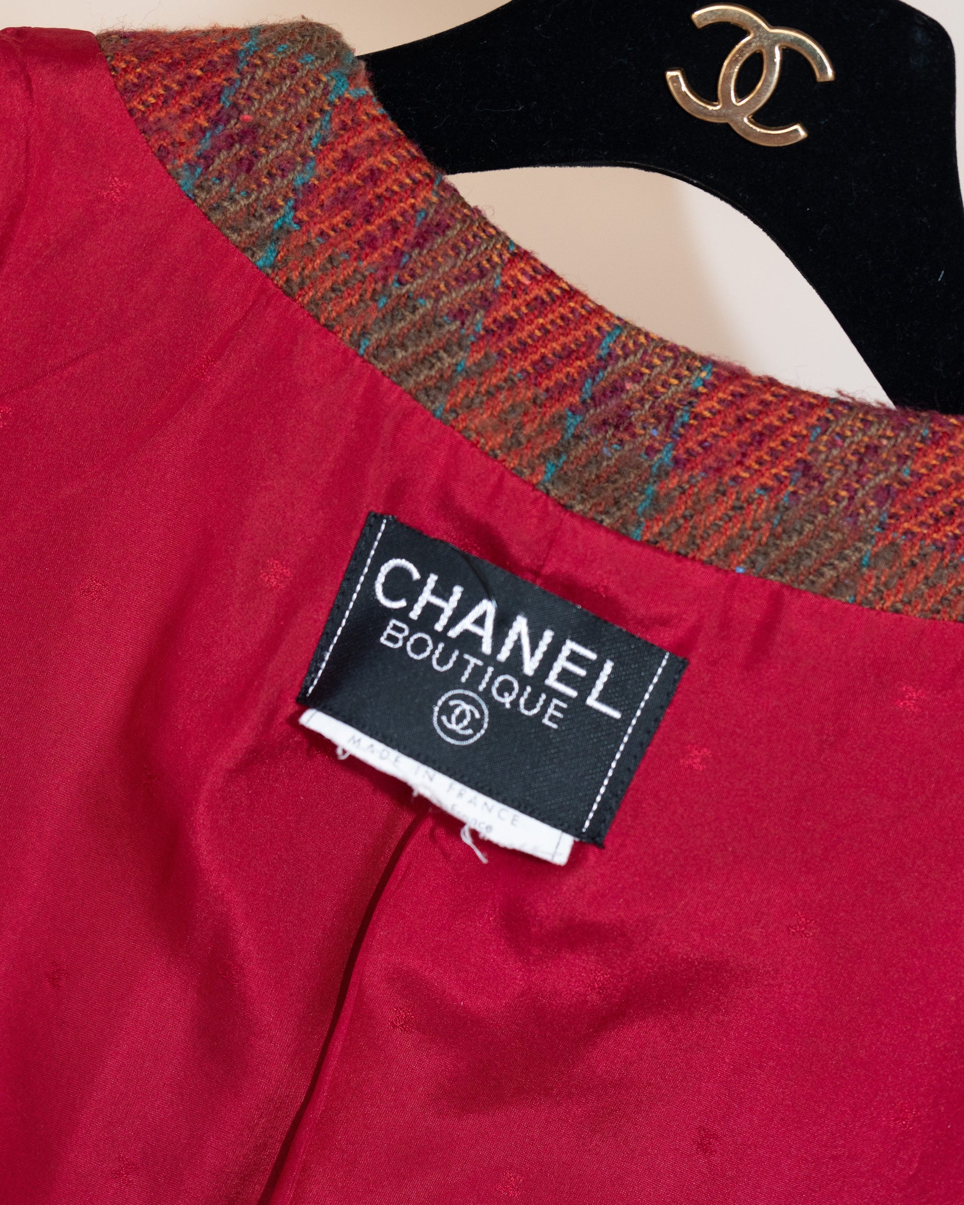 FR38-40 Chanel Late 1980s Collarless Four-Pocketed Plaid Wool Tweed Jacket - Vintage Chanel Jacket -   - Rarchive.
