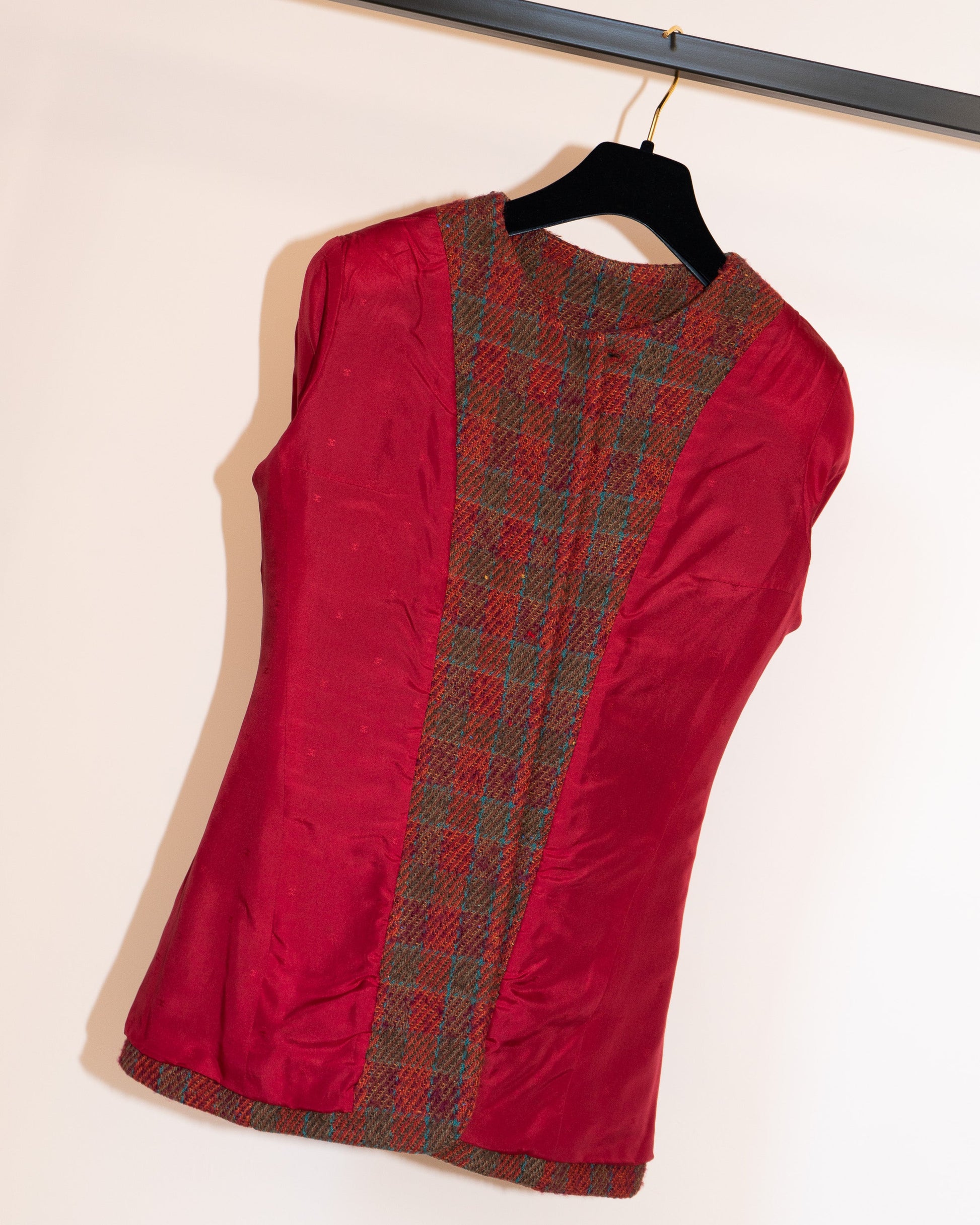 FR38-40 Chanel Late 1980s Collarless Four-Pocketed Plaid Wool Tweed Jacket - Vintage Chanel Jacket -   - Rarchive.
