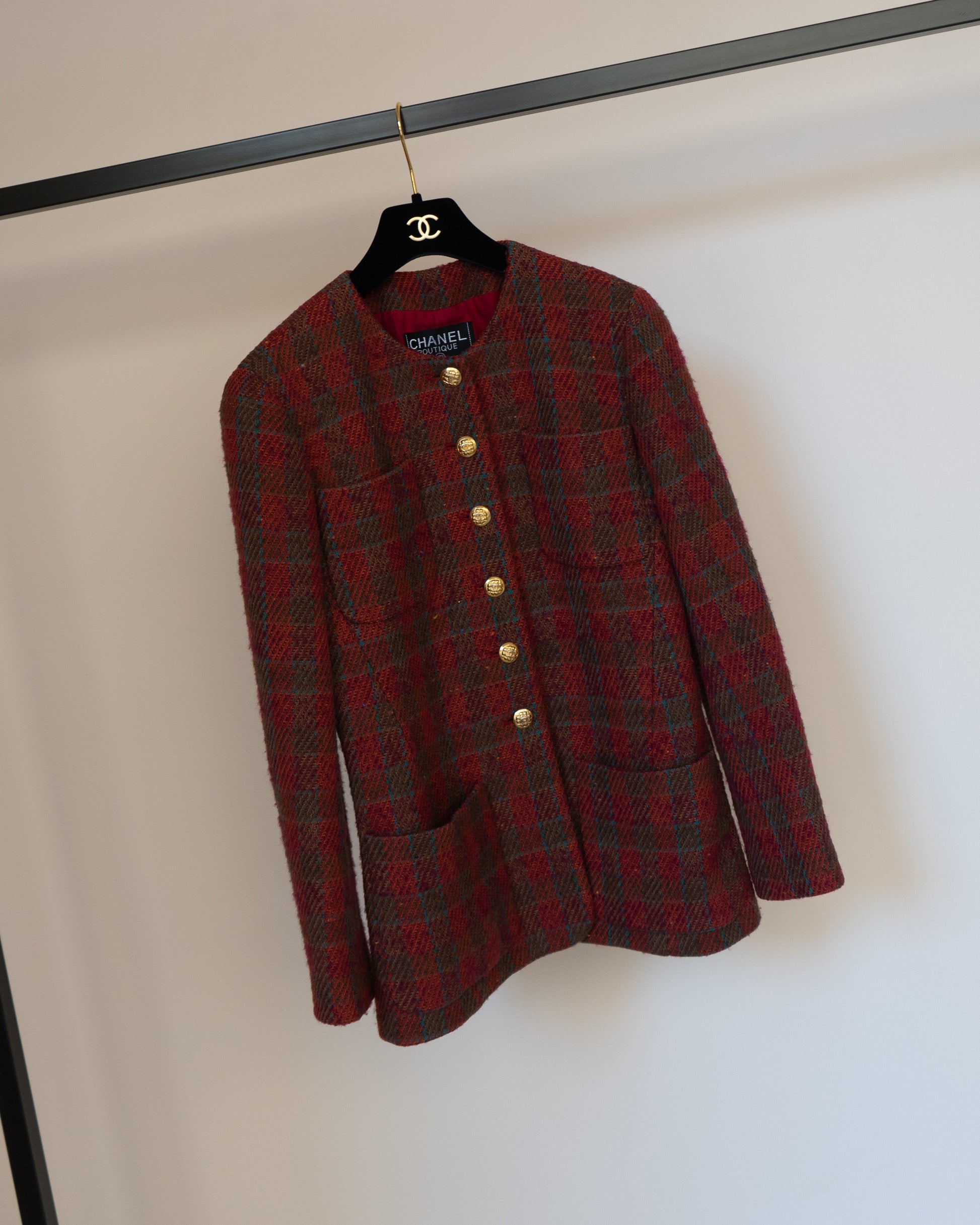 FR38-40 Chanel Late 1980s Collarless Four-Pocketed Plaid Wool Tweed Jacket - Vintage Chanel Jacket -   - Rarchive.