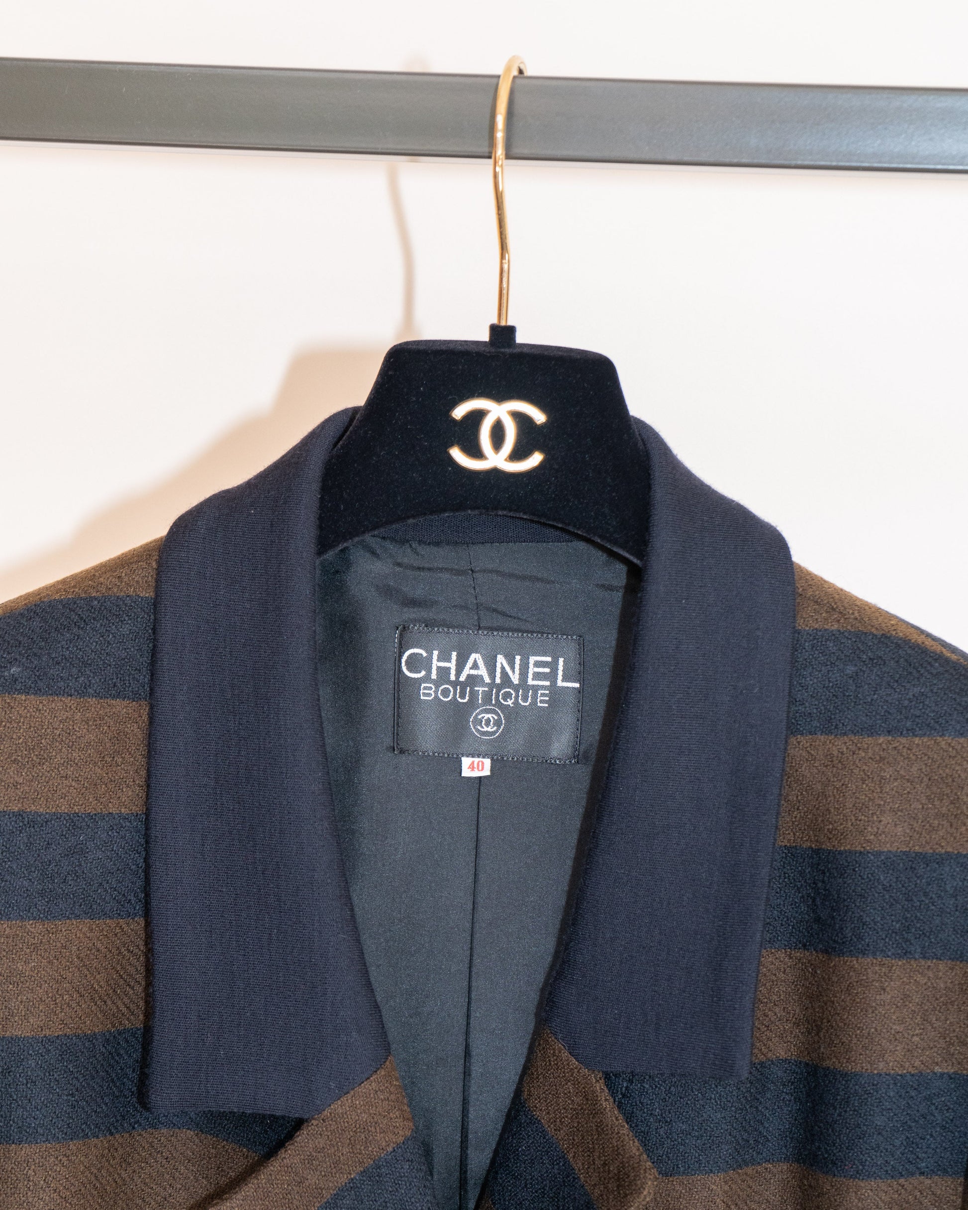 FR38-40 Chanel Early 1980s Two Pocketed Striped Wool Jacket - Vintage Chanel Jacket -   - Rarchive.