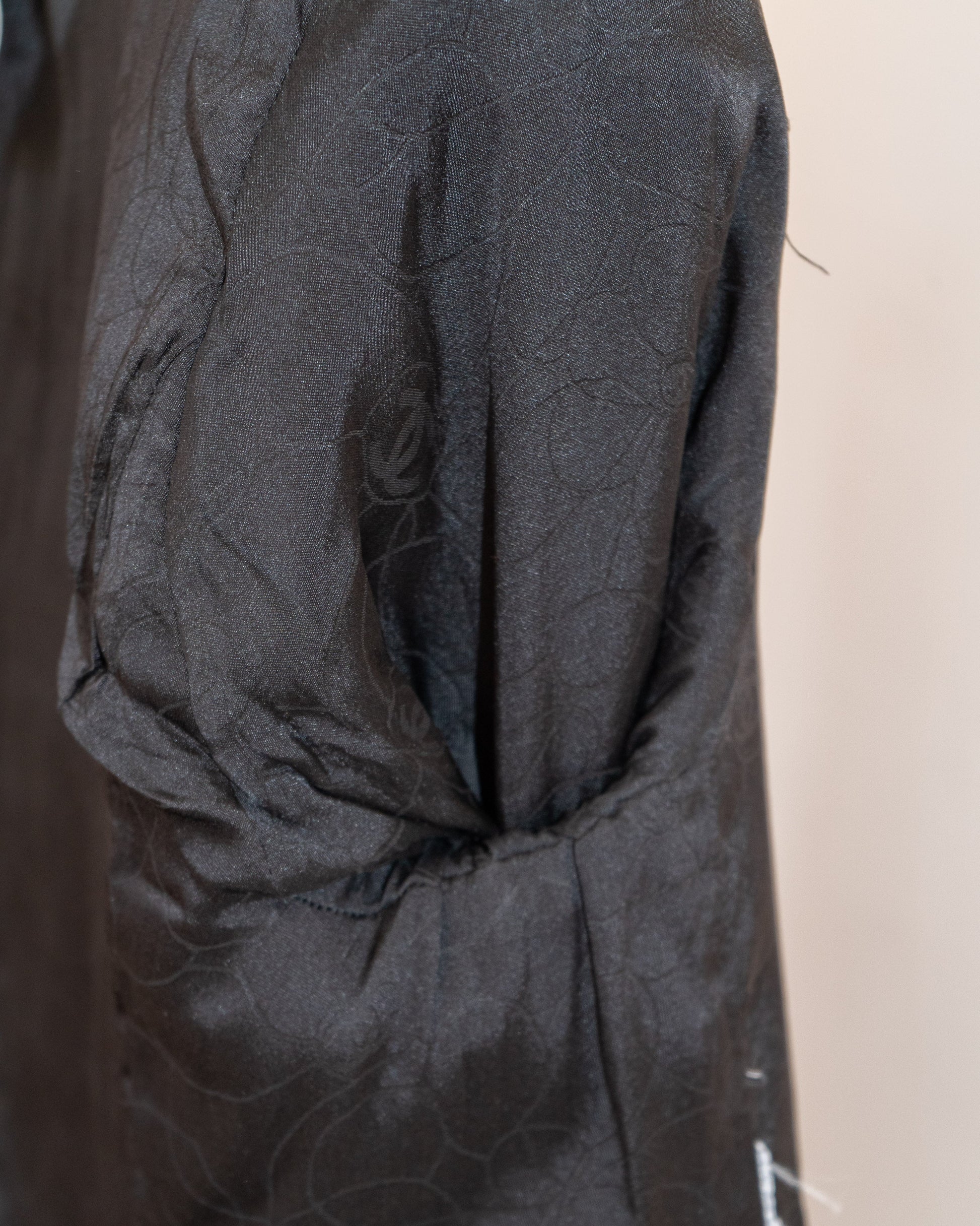 FR36-38 Chanel Cruise 2003 Camellia Detail Double Breasted Wool Jacket - Vintage Chanel Jacket -   - Rarchive.