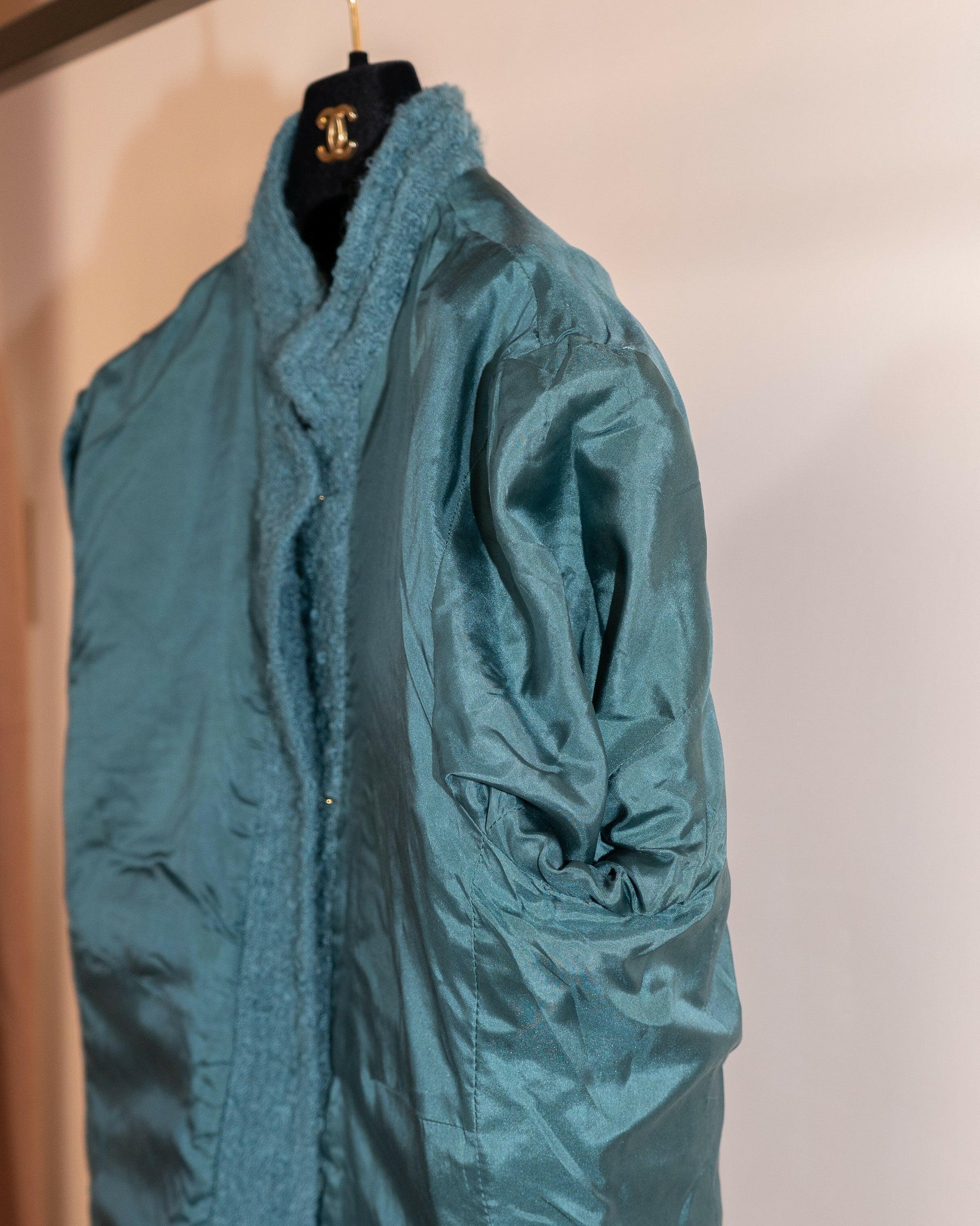 FR40-42 Chanel Mid-1980s Two-Pocketed Stand Up Collar Chanel No5 Bottle Button Details Teal Tweed Boucle Jacket - Vintage Chanel Jacket -   - Rarchive.