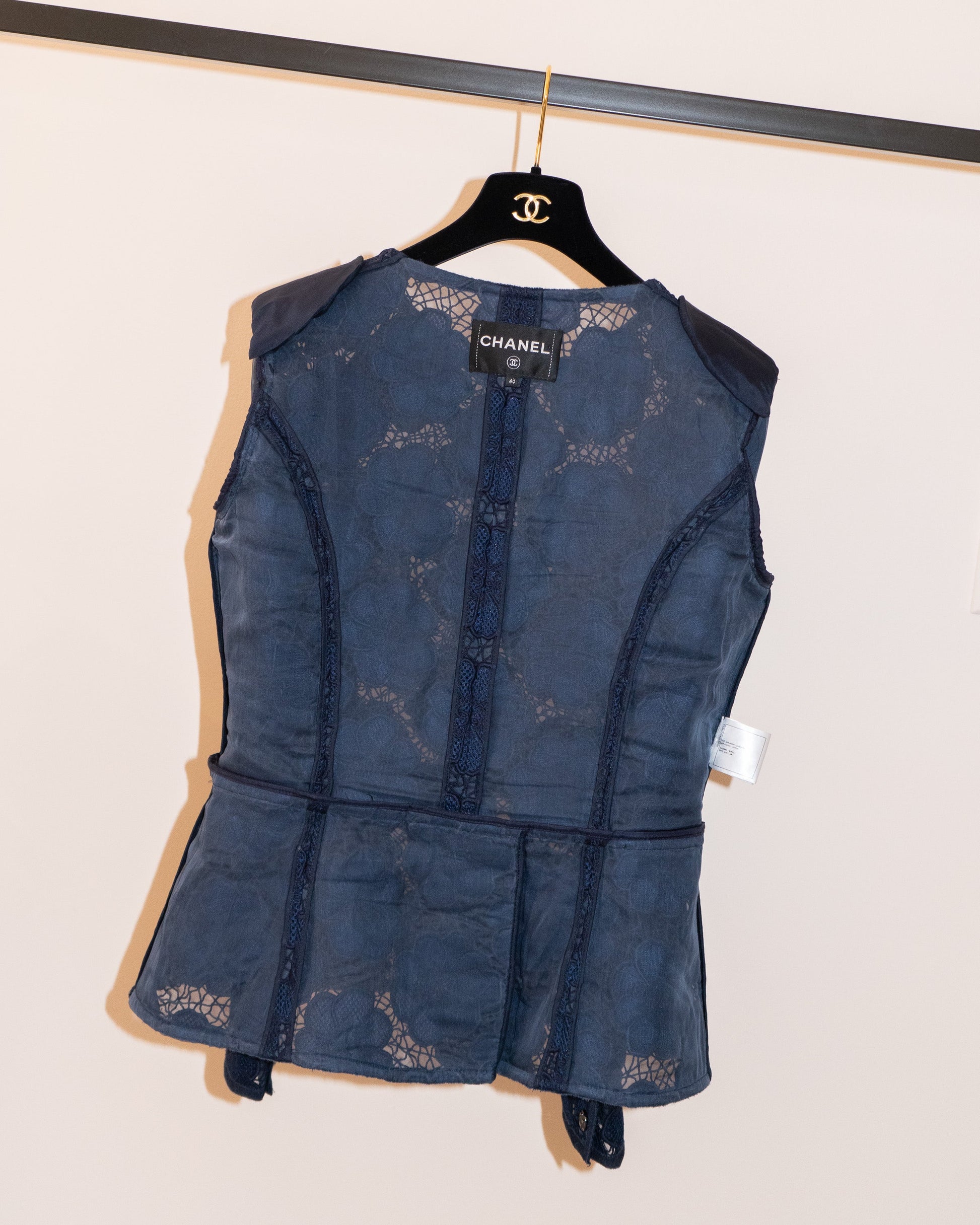 FR40-42 Rare Chanel Spring 2016 Collarless Four-Pocketed Navy Camellia Pattern Guipure Lace Jacket - Vintage Chanel Jacket -   - Rarchive.