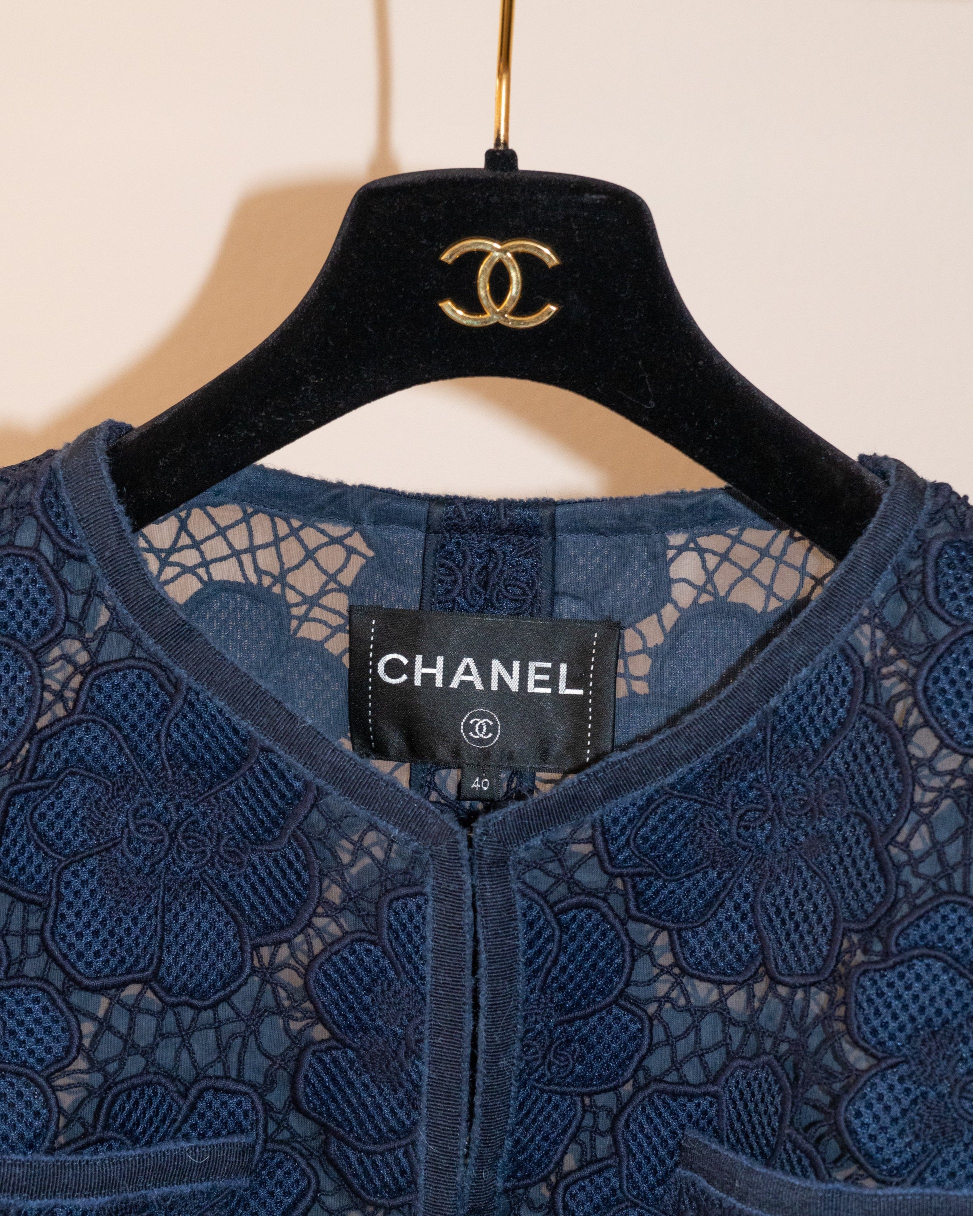 FR40-42 Rare Chanel Spring 2016 Collarless Four-Pocketed Navy Camellia Pattern Guipure Lace Jacket - Vintage Chanel Jacket -   - Rarchive.