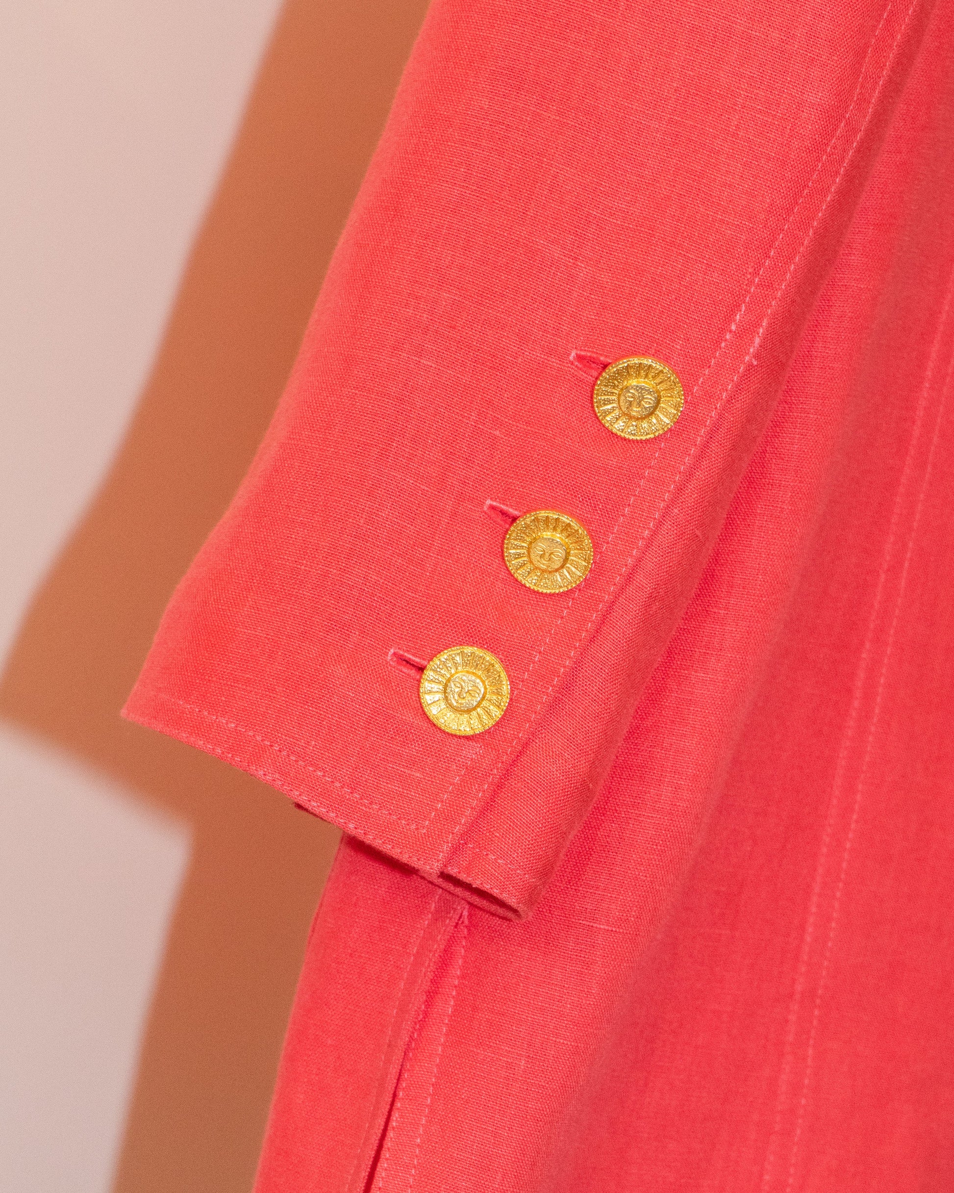 FR42-44 Chanel Cruise 1993 Four Pocketed Coral Red Linen Jacket - Vintage Chanel Jacket -   - Rarchive.