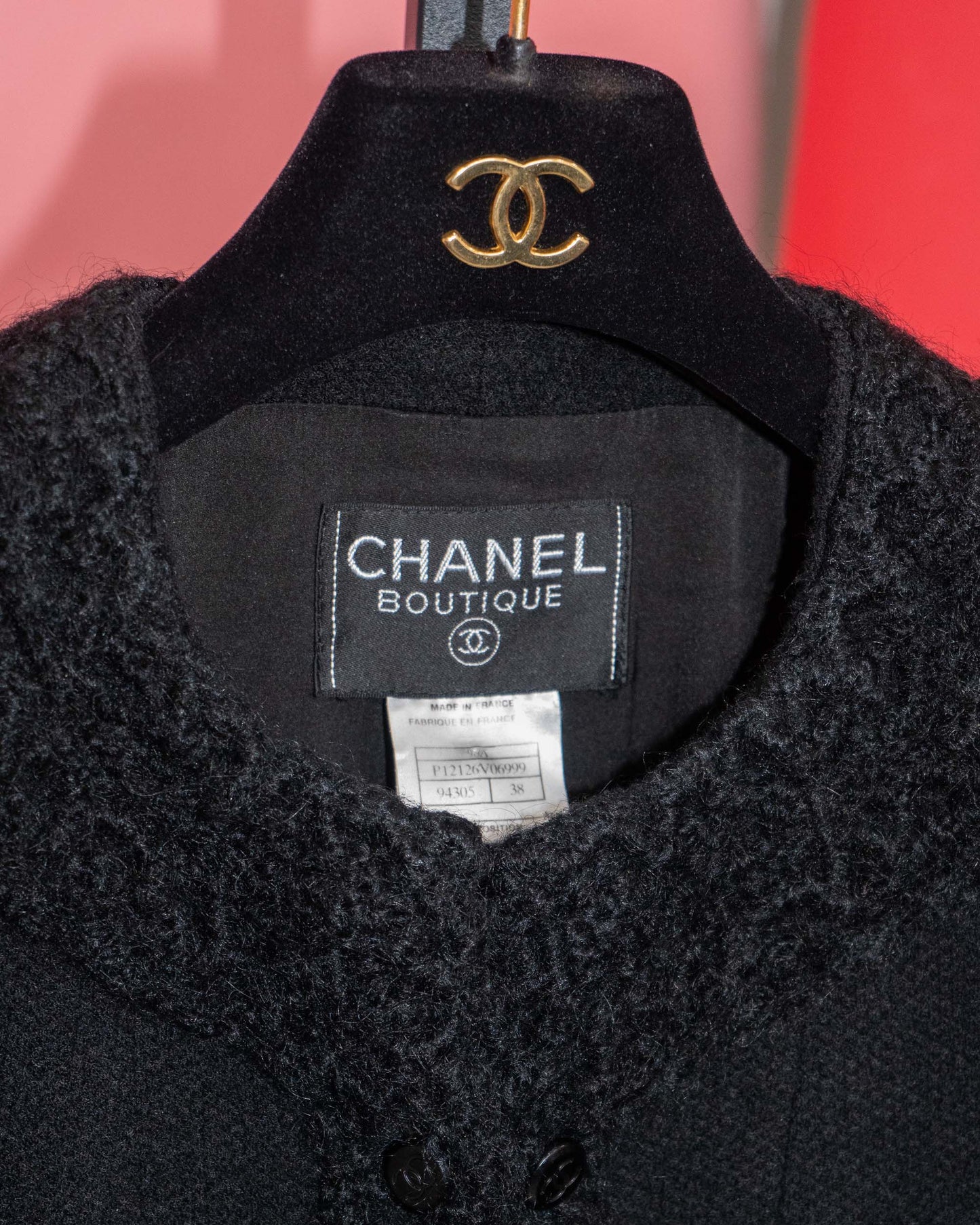 FR40-42 Chanel Fall 1998 Four-Pocketed Classic Tweed Jacket in Black Wool - Vintage Chanel Jacket -   - Rarchive.