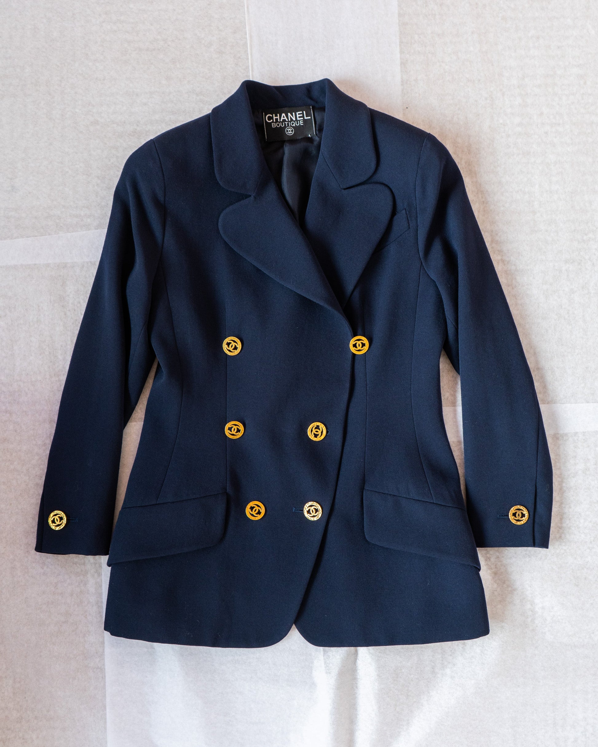 FR38-40 Chanel Fall 1991 Double-Breasted Gold-Tone Buttons Blazer in Navy - Vintage Chanel Jacket -   - Rarchive.