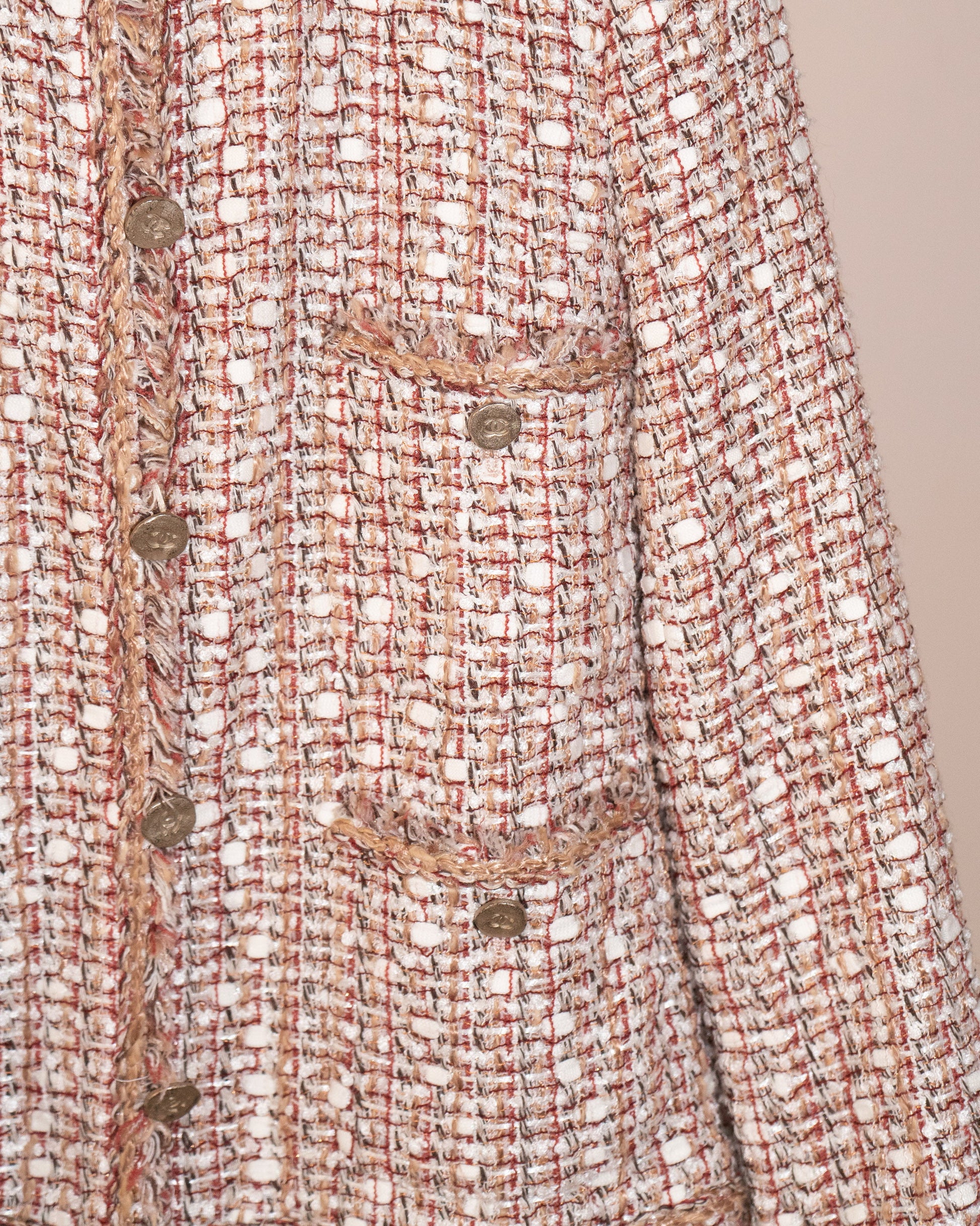 FR34-36 Chanel Spring 2006 Collarless Four Pocketed Fantasy Tweed Jacket - Vintage Chanel Jacket -   - Rarchive.