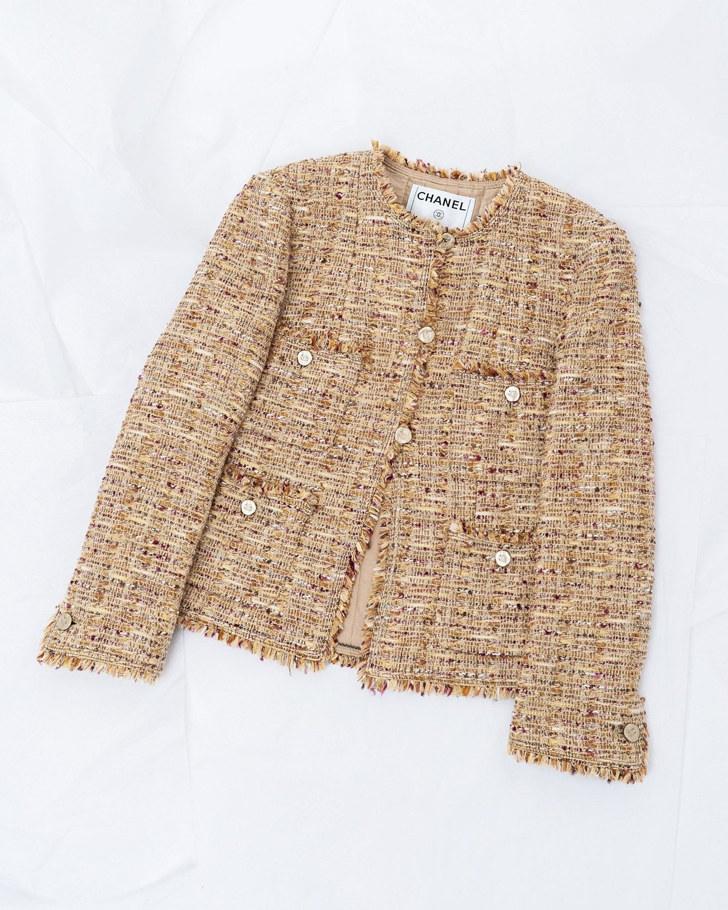 FR40 Chanel Spring 2006 Four Pockets Fantasy Tweed Jacket in Gold - Vintage Chanel Jacket -   - Rarchive.