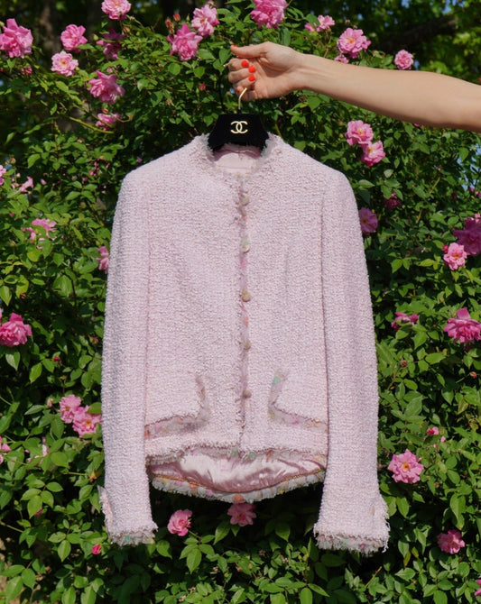 FR36-38 Chanel Cruise 2004 Two Pocket Tweed Boucle Jacket in Pink