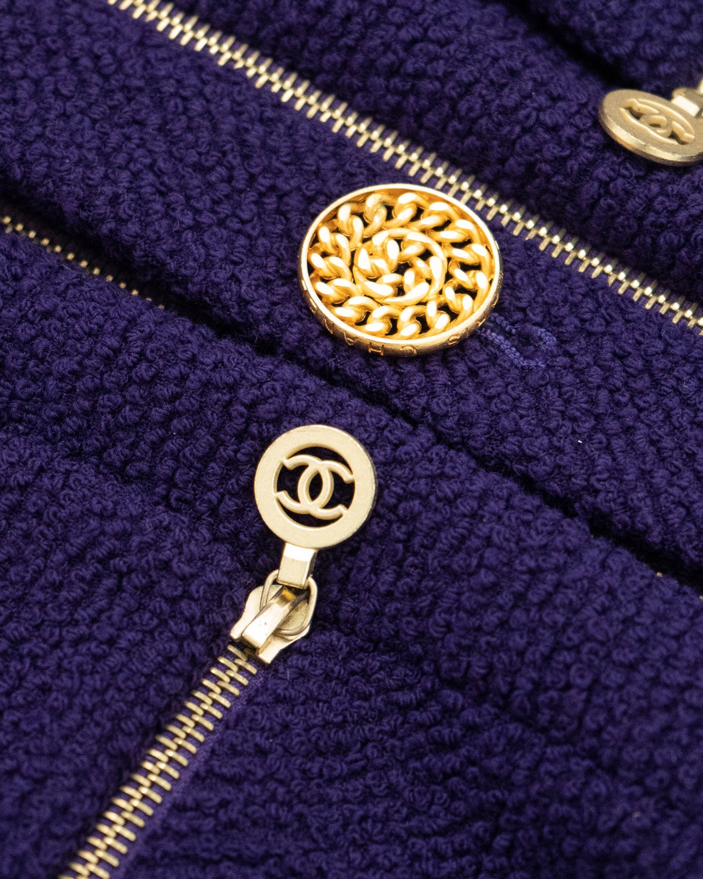 FR42 Chanel Spring 1992 Four Pockets Zip Details Tweed Boucle Jacket in Royal Purple - Vintage Chanel Jacket -   - Rarchive.