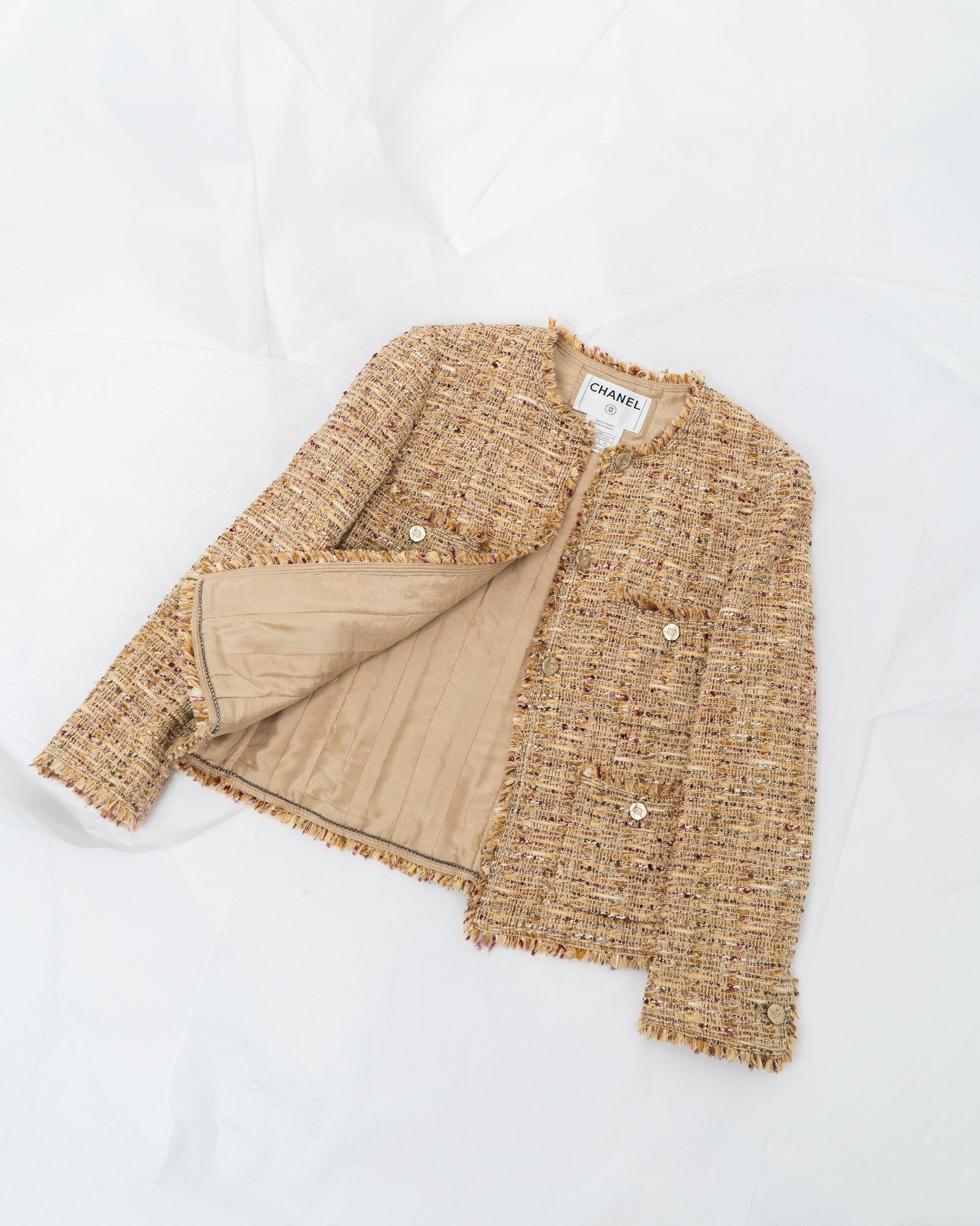 FR40 Chanel Spring 2006 Four Pockets Fantasy Tweed Jacket in Gold - Vintage Chanel Jacket -   - Rarchive.